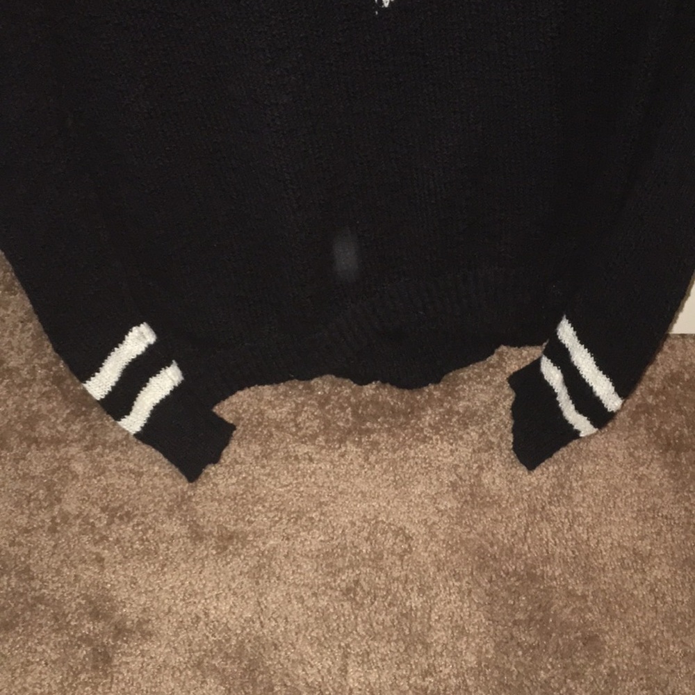 Aztec Sweater - Picture 2 of 5